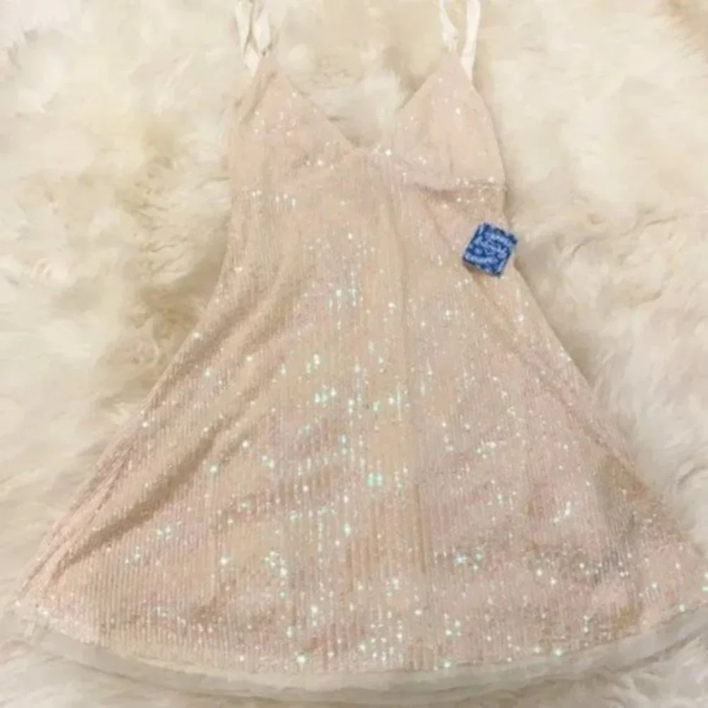Free People Gold Rush Sequin Pearl Dress. XS,S,M,L - Picture 6 of 15